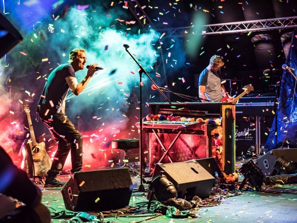 COLDPLACE - The World's Best Coldplay Tribute